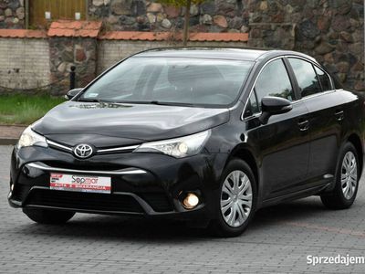 używany Toyota Avensis III 1.6 132KM 2015r. lift SALON climatronic czujniki 138tkm Polecam