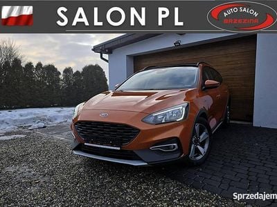 Pomarańczowy (metalik) Używany 2019 Ford Focus Kombi | 59 900 zł (Drogi)