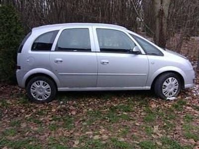 Srebrny Używany 2006 Opel Meriva Minivan | 1400 zł