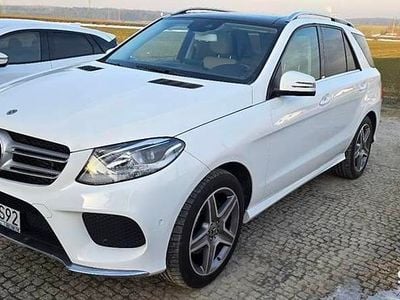Biały Używany 2018 Mercedes GLE350 SUV | 149 999 zł