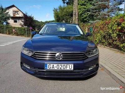 Używany VW Passat 2017 Niebieski Kombi