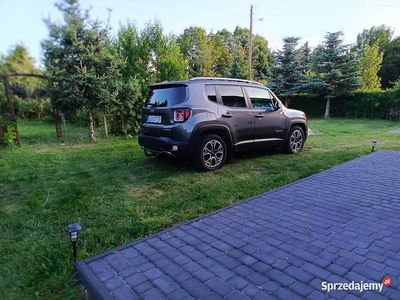 Używany Jeep Renegade 140 KM (102 kW) 2017 Grafitowy SUV