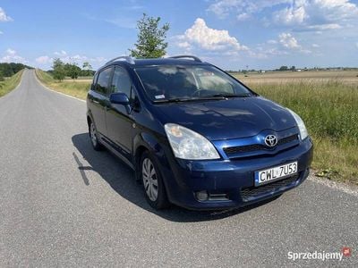 Używany Toyota Corolla Verso 2007 Granatowy Minivan