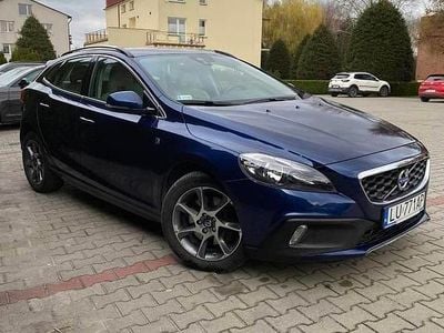 Używany Volvo V40 Ocean Race 2014 Granatowy Hatchback