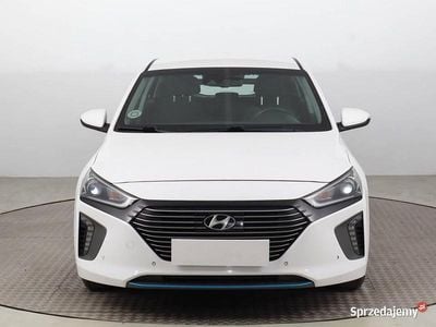 Używany Hyundai Ioniq 2016 Biały Hatchback