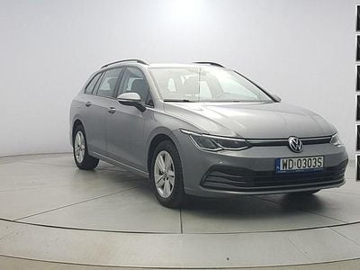 Szary Używany 2021 VW Golf VIII Life Kombi | 54 850 zł (Dobra cena)