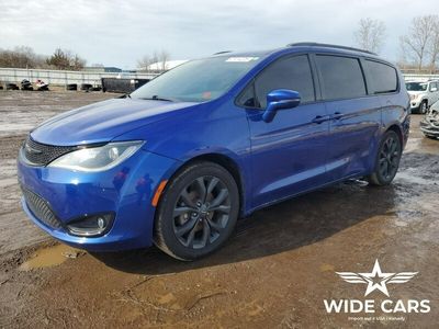 Niebieski (metalik) Używany 2019 Chrysler Pacifica SUV | 41 800 zł