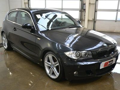 Czarny Używany 2009 BMW 120 Hatchback | 18 500 zł