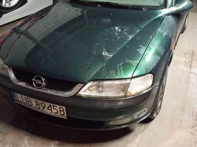 używany Opel Vectra 1.8B.G