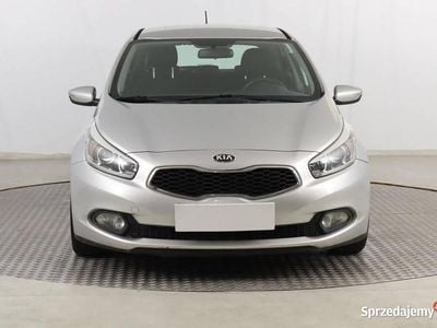 Srebrny Używany 2012 Kia Ceed Hatchback | 26 999 zł (Dość drogi)
