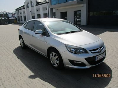 używany Opel Astra 1.4dm 140KM 2017r. 149 366km