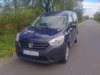 Używany Dacia Dokker 2015 Granatowy Minivan