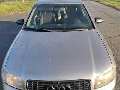Używany Audi A4 2004 Szary Hatchback
