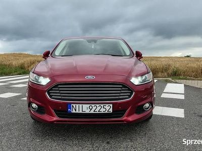 Bordowy Używany 2015 Ford Mondeo Sedan/Limuzyna | 33 000 zł (Uczciwa cena)