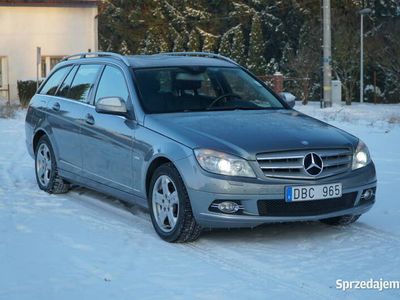 używany Mercedes C200 Avangarde Xenon automat