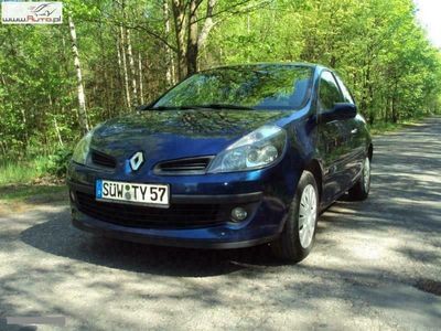 używany Renault Clio 1.5dm 86KM 2005r. 173 400km