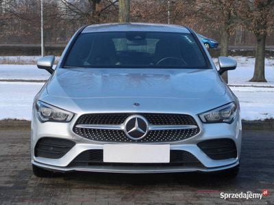 Mercedes CLA200