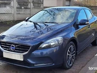 Granatowy Używany 2014 Volvo V40 Coupe | 29 900 zł
