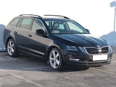 Czarny Używany 2020 Skoda Octavia Kombi | 54 999 zł (Super Cena)