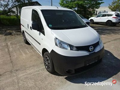 używany Nissan NV200 