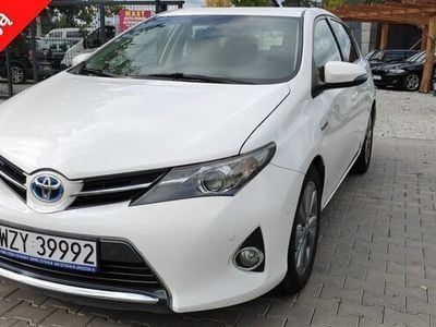 Toyota Auris Hybrid