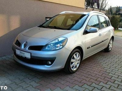 Używany Renault Clio II Authentique 2008 Srebrny Sedan/Limuzyna