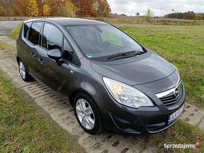 Używany 2010 Opel Meriva Minivan | 17 900 zł (Dość drogi)