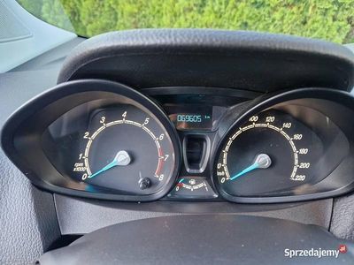 używany Ford Transit Courier Ambiente