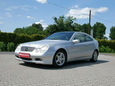 Srebrny Używany 2001 Mercedes C180 Coupe | 9900 zł