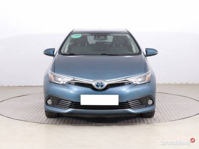 Toyota Auris Hybrid