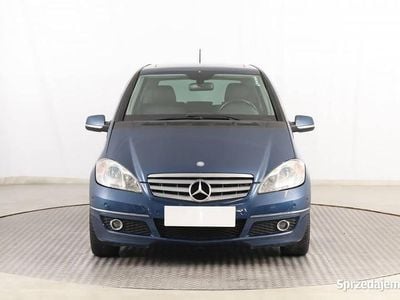 Mercedes A200