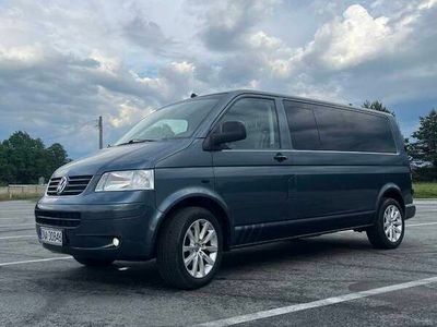 VW Caravelle