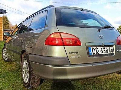 używany Toyota Avensis przebieg 158tyś