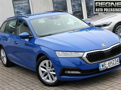 Niebieski Używany 2022 Skoda Octavia Kombi | 53 900 zł (Uczciwa cena)