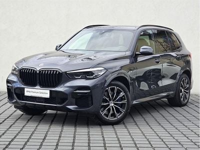 Szary arktyczny z brylantowym połyskiem metalizowany Używany 2022 BMW X5 Shadowline SUV | 299 900 zł (Drogi)