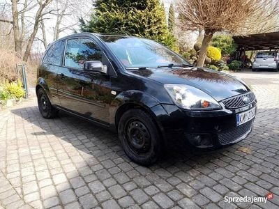 Czarny Używany 2007 Ford Fiesta ST Hatchback | 5300 zł (Uczciwa cena)