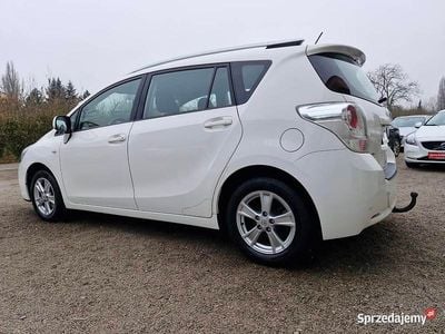 Biały Używany 2012 Toyota Verso Minivan | 35 900 zł (Dość drogi)