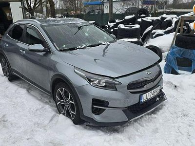 Używany Kia Ceed 141 KM (103 kW) 2021 Srebrny Hatchback