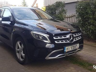 Używany Mercedes GLA200 2018 Czarny SUV