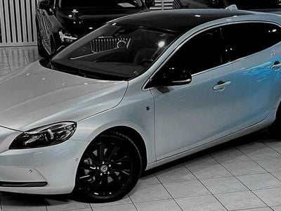 Srebrny Używany 2015 Volvo V40 Ocean Race Sedan/Limuzyna | 49 500 zł (Drogi)