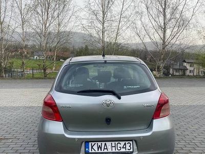 używany Toyota Yaris 1.1 2007r