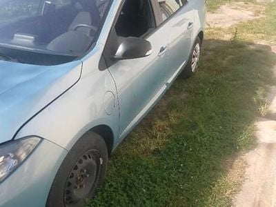 Używany Renault Fluence 2013 Niebieski Sedan/Limuzyna