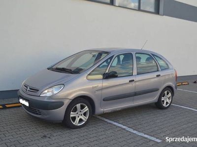 używany Citroën Xsara Picasso 2004 rok 1,8 benzyna nowe opony