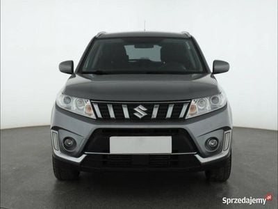 Szary Używany 2019 Suzuki Vitara SUV | 43 999 zł (Uczciwa cena)