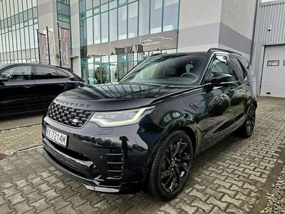 Używany Land Rover Discovery 5 SE Dynamic 250 KM (183 kW) 2025 Czarny (metalik) SUV