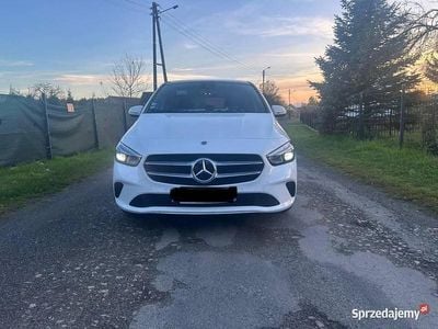 Używany 2021 Mercedes A150 | 110 000 zł