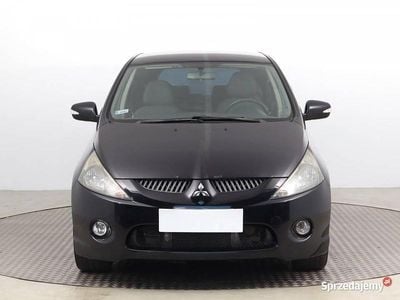 Używany Mitsubishi Grandis 136 KM (100 kW) 2006 Czarny Minivan