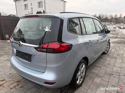 Używany Opel Zafira 2014 Niebieski Minivan