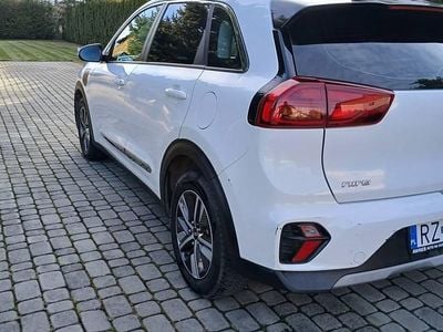 Biały Używany 2020 Kia Niro SUV | 69 900 zł (Dobra cena)