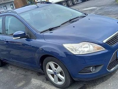 Niebieski Używany 2010 Ford Focus Kombi | 15 600 zł (Drogi)